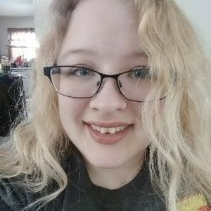 Meet your Posher, Jillian